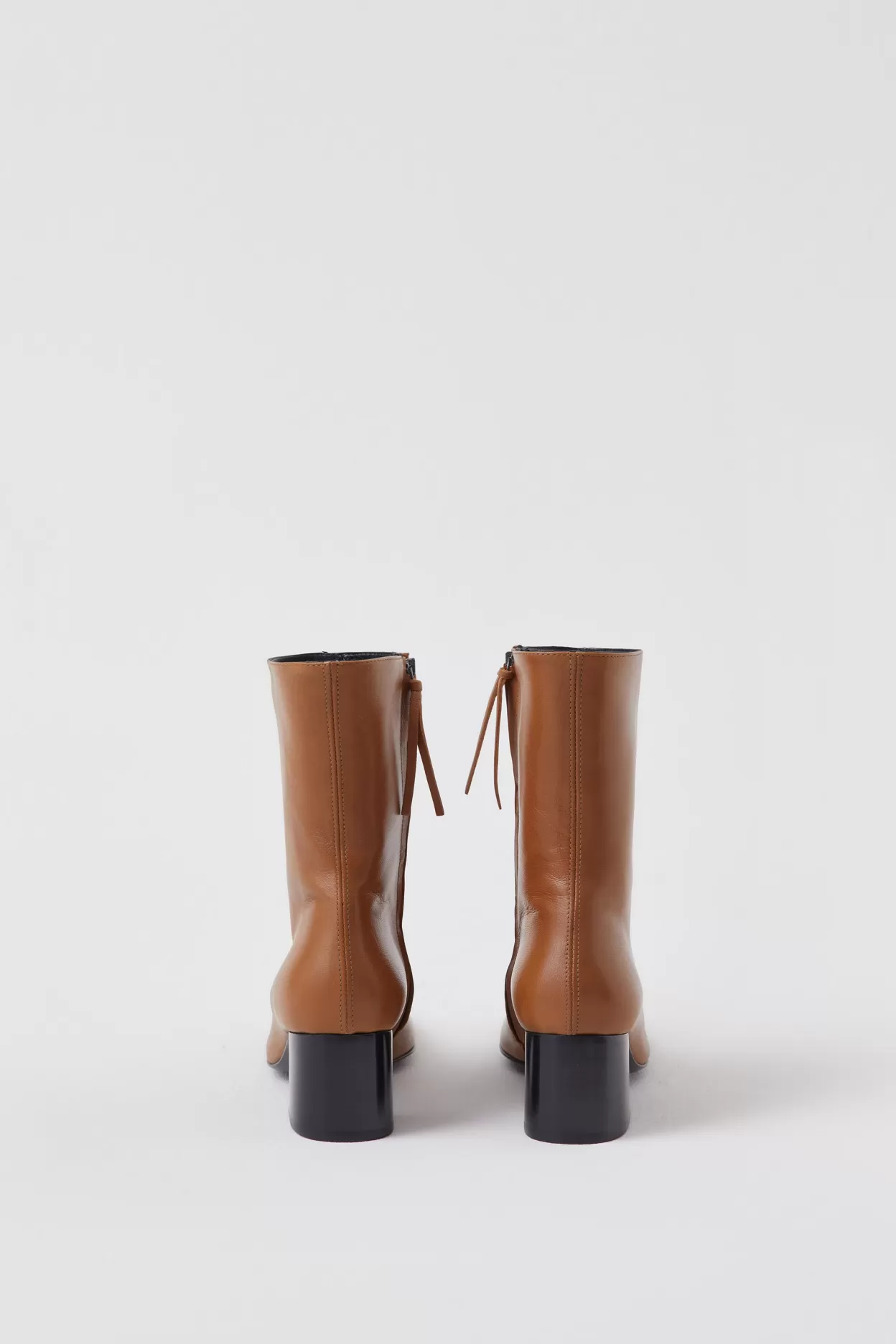 Bottes A Talon Mi-Hauts<CLOSED Sale